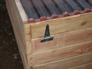 homemade-garden-coldframe-20-hinge